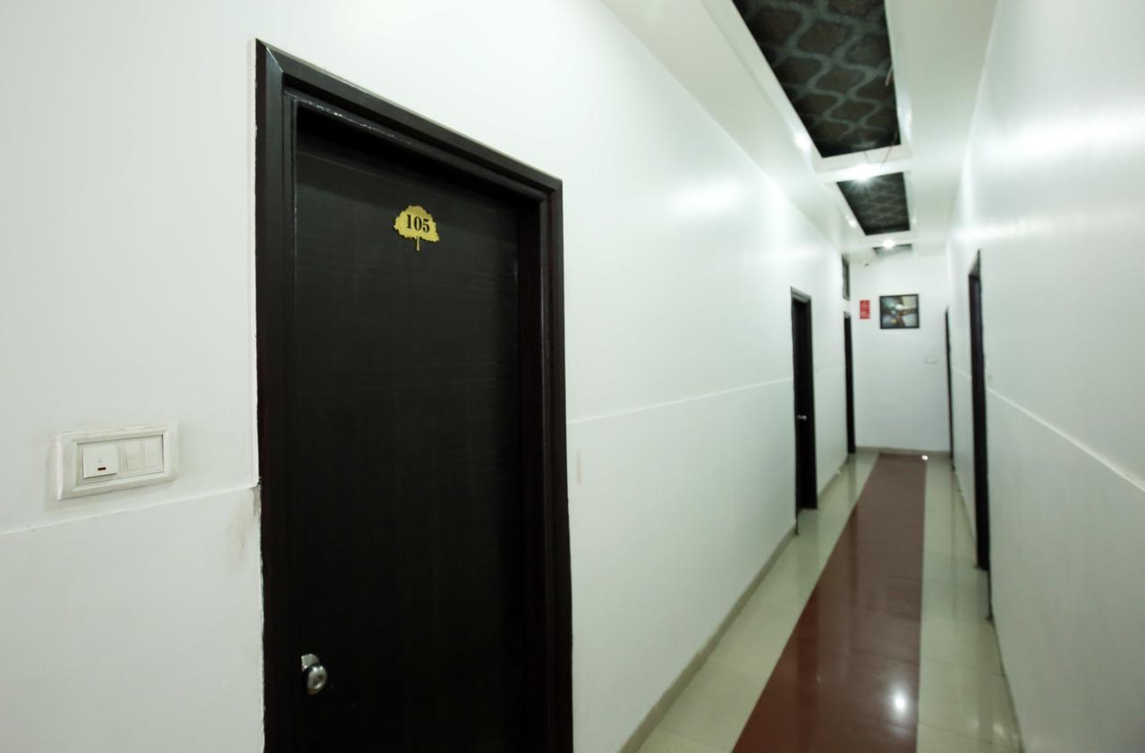 Hotel Mm Yellowuds アムリトサル エクステリア 写真